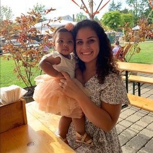 Meet your Posher, Jennifer